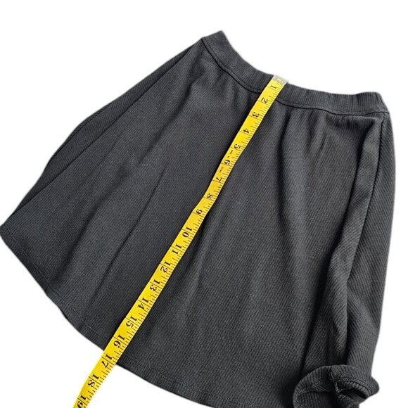 Hollister Womens Ribbed Flowy Mini Skirt, Pull On, Black, Basics, Size Small - Picture 5 of 7